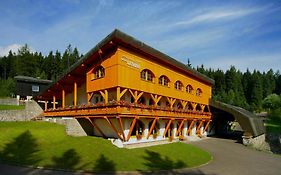 Hotel Lesana